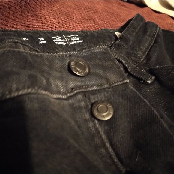 Old Navy Jeans - Picture 4 of 4